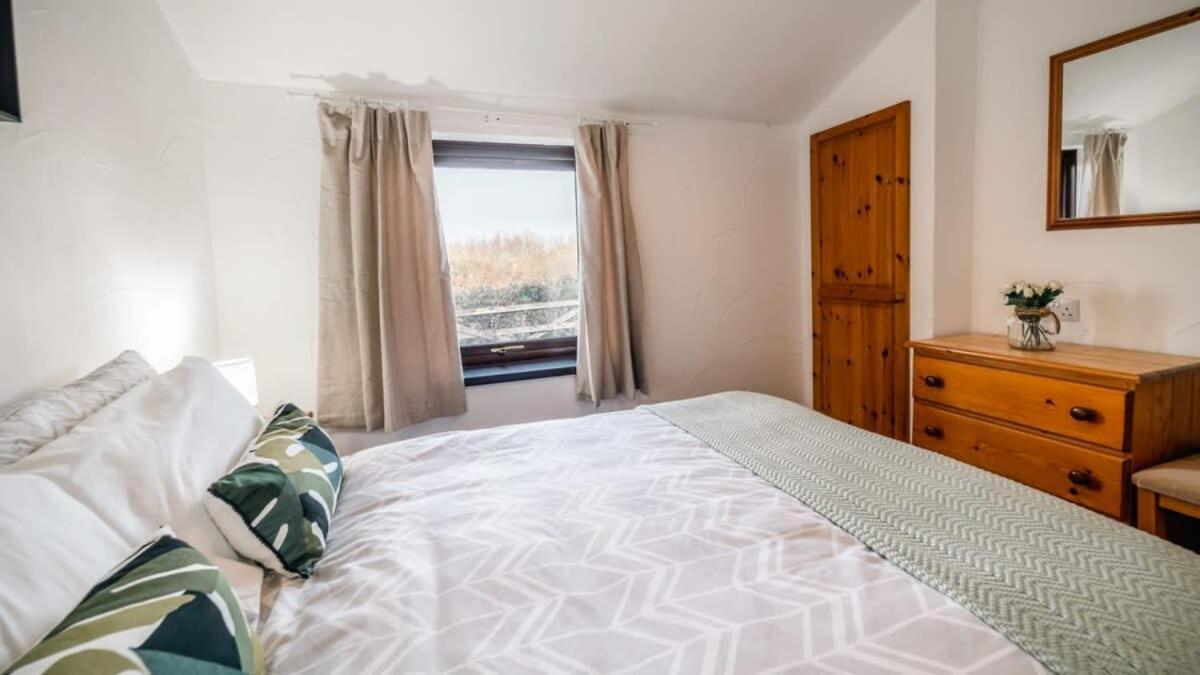 Charming 2 Bedroom Coastal Cottage Nr 布德 外观 照片